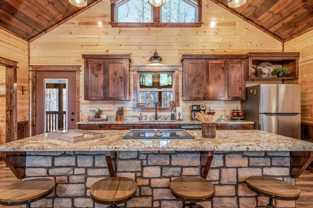 Large Luxury 2Br Cabin W Hot Tub Double Trouble Was Designed For Fun Comfort And Memories Minutes From Buzzling Hochatown And Beautiful Beaver Bend State Park Broken Bow Ngoại thất bức ảnh