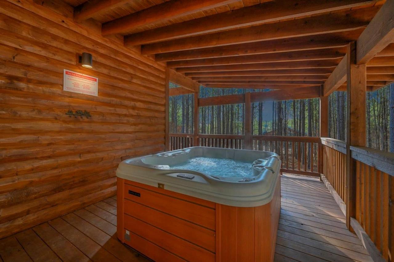 Large Luxury 2Br Cabin W Hot Tub Double Trouble Was Designed For Fun Comfort And Memories Minutes From Buzzling Hochatown And Beautiful Beaver Bend State Park Broken Bow Ngoại thất bức ảnh