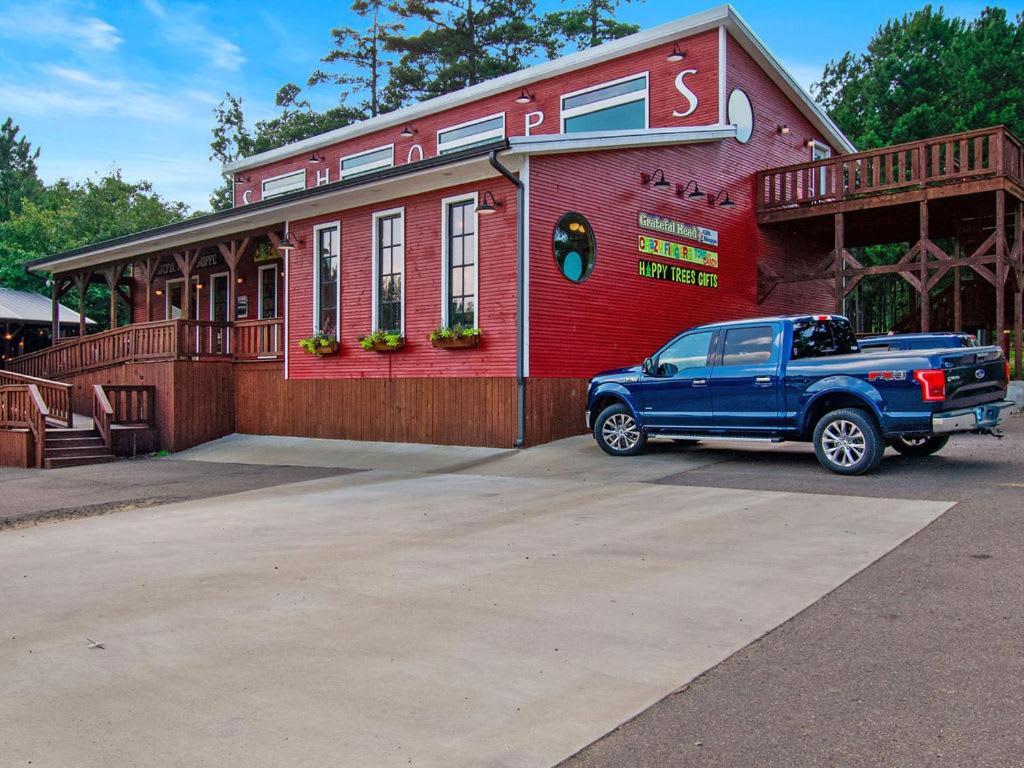 Large Luxury 2Br Cabin W Hot Tub Double Trouble Was Designed For Fun Comfort And Memories Minutes From Buzzling Hochatown And Beautiful Beaver Bend State Park Broken Bow Ngoại thất bức ảnh